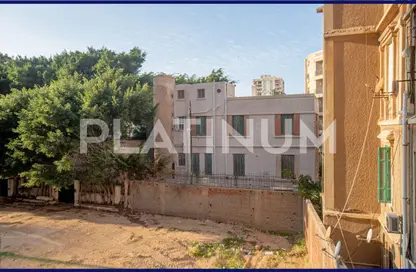 شقة - 3 غرف نوم - 1 حمام للبيع في شارع كفر عبده - كفر عبده - رشدي - حي شرق - الاسكندرية