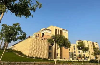 Villa - 3 Bedrooms - 3 Bathrooms for sale in Sarai - Mostakbal City Compounds - Mostakbal City - Future City - Cairo Villa - 3 Bedrooms - 3 Bathrooms for sale in Sarai - Mostakbal City Compounds - Mostakbal City - Future City - Cairo