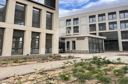 Whole Building - Studio - 7+ Bathrooms for sale in District 5 - 5th Settlement Compounds - The 5th Settlement - New Cairo City - Cairo