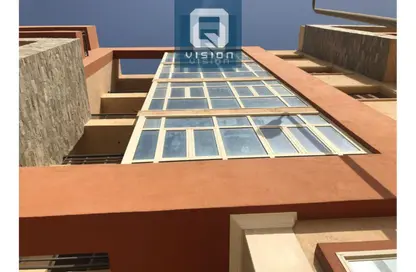 Apartment - 3 Bedrooms - 3 Bathrooms for sale in 50th Street - Zahraa El Maadi - Hay El Maadi - Cairo
