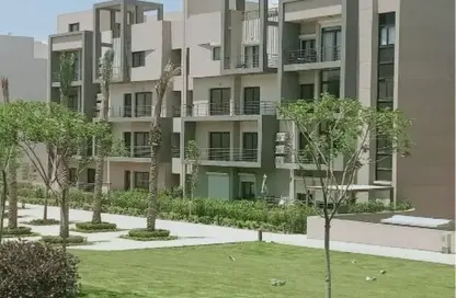 Apartment - 3 Bedrooms - 3 Bathrooms for sale in Moon Residences - Fifth Square - The 5th Settlement - New Cairo City - Cairo