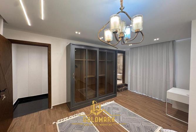 8213340 - Property Image 3