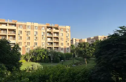 Apartment - 2 Bedrooms - 2 Bathrooms for sale in Madinaty - Cairo