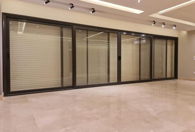 8123630 - Property Image 2