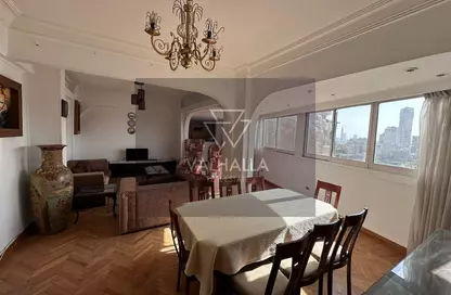 Apartment - 3 Bedrooms - 2 Bathrooms for rent in Shagaret Al Dor St. - Zamalek - Cairo