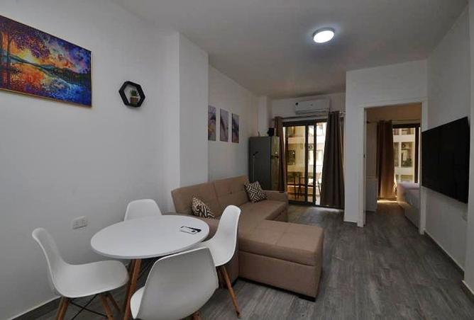 8394642 - Property Image 2