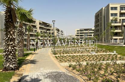 Apartment - 2 Bedrooms - 3 Bathrooms for sale in Capital Gardens   Palm Hills - Mostakbal City Compounds - Mostakbal City - Future City - Cairo