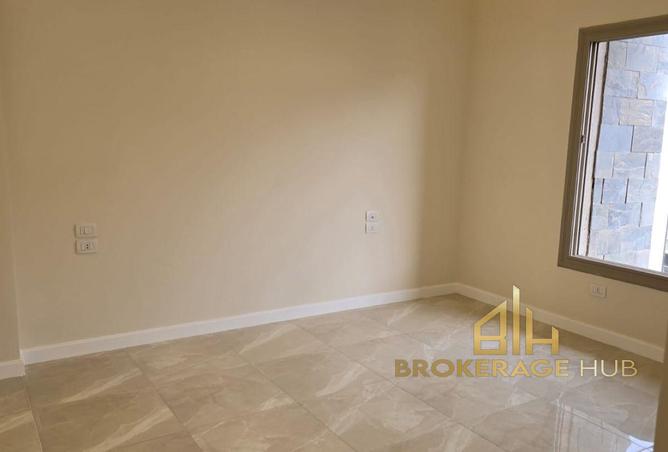 8207242 - صورة العقار 2