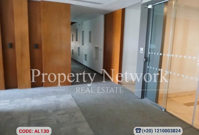 8220543 - Property Image 3