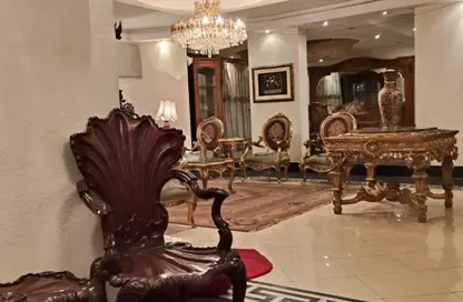 دوبلكس - 5 غرف نوم - 5 حمامات للبيع في شارع مكرم عبيد - المنطقة السادسة - مدينة نصر - القاهرة