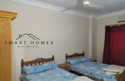 شقة - 3 غرف نوم - 2 حمامات للايجار في الحي العاشر - الشيخ زايد - الجيزة