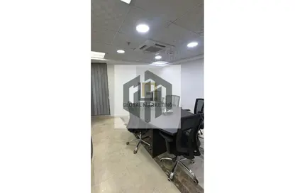 مساحات مكتبية - استوديو - 2 حمامات للايجار في شارع مجمع البنوك - شارع التسعين الجنوبي - التجمع الخامس - مدينة القاهرة الجديدة - القاهرة