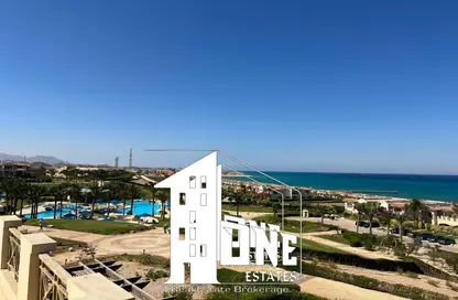 Chalet - 3 Bedrooms - 3 Bathrooms for sale in La Vista 3 - La Vista - Al Ain Al Sokhna - Suez