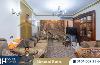 Apartment - 2 Bedrooms - 1 Bathroom for sale in Zezenia - Hay Sharq - Alexandria
