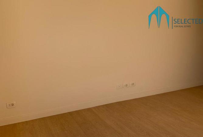 8213654 - Property Image 2