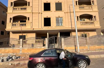 Apartment - 3 Bedrooms - 2 Bathrooms for sale in 1st Neighborhood - 3rd Area - Shorouk City - Cairo