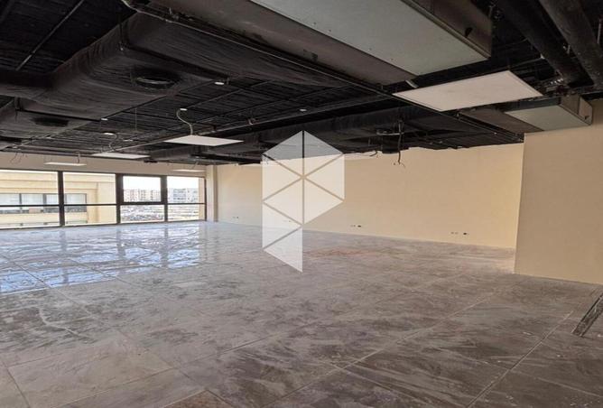 7945932 - Property Image 2