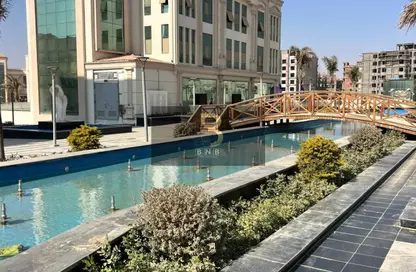 بناية كاملة - استوديو - 8 حمامات للايجار في شارع التسعين الشمالي - التجمع الخامس - مدينة القاهرة الجديدة - القاهرة