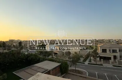 Villa - 4 Bedrooms - 4 Bathrooms for sale in Levana - Uptown Cairo - Mokattam - Cairo