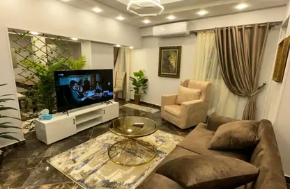 شقة - 3 غرف نوم - 3 حمامات للايجار في المهندسين - الجيزة