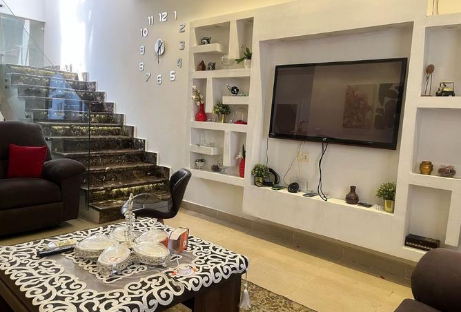 8345917 - Property Image 3