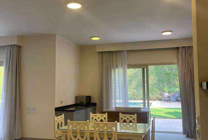 8230578 - Property Image 3