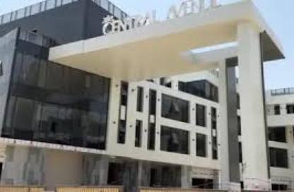 Office Space - Studio - 1 Bathroom for rent in Central Avenue - 2nd District - Sheikh Zayed City - Giza