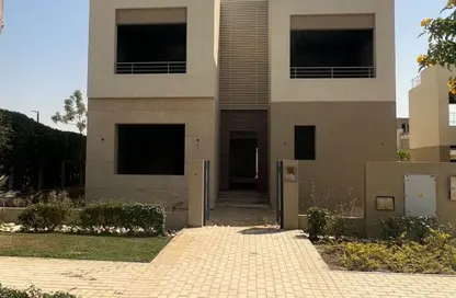Villa - 4 Bedrooms - 5 Bathrooms for sale in Palm Hills New Cairo - 5th Settlement Compounds - The 5th Settlement - New Cairo City - Cairo
