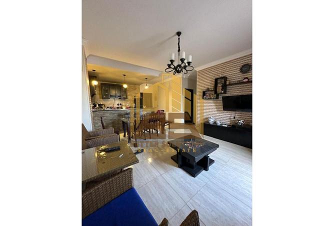 8225421 - Property Main Image