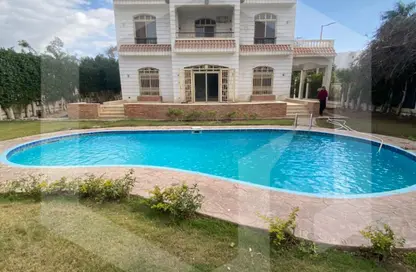 Villa - 5 Bedrooms - 4 Bathrooms for rent in Zayed 2000 - 4th District - Sheikh Zayed City - Giza