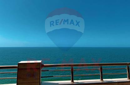 Apartment - 7+ Bedrooms - 7 Bathrooms for sale in Al Geish Road - Camp Chezar - Hay Wasat - Alexandria