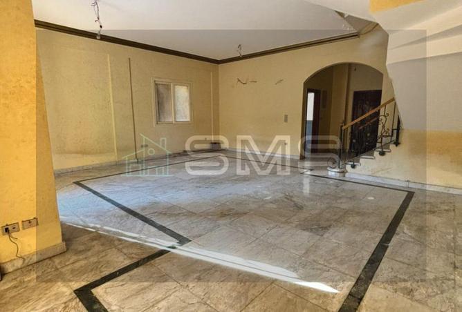 8318728 - Property Image 3