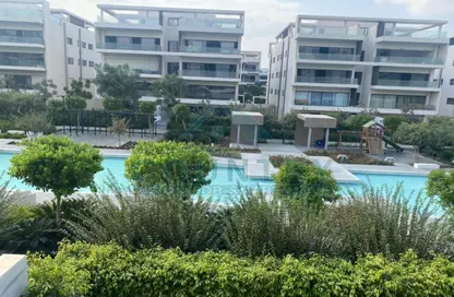Apartment - 2 Bedrooms - 2 Bathrooms for sale in Lake View Residence - 5th Settlement Compounds - The 5th Settlement - New Cairo City - Cairo