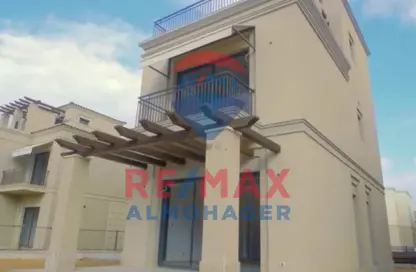 تاون هاوس - 3 غرف نوم - 4 حمامات للبيع في بيل فى - مدينة زايد الجديدة - الشيخ زايد - الجيزة