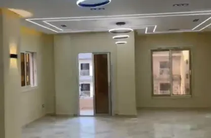 Apartment - 3 Bedrooms - 3 Bathrooms for rent in 2 and 2 - Al Andalus District - New Cairo City - Cairo