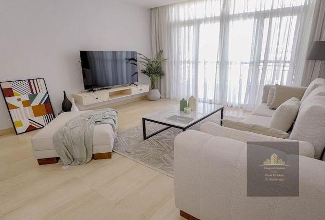 8273307 - Property Image 2