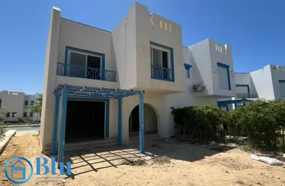 Twin House - 3 Bedrooms - 5 Bathrooms for sale in Mountain View - Ras Al Hekma - North Coast