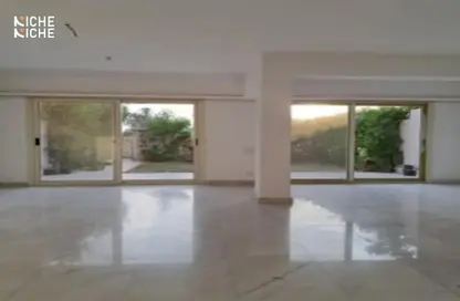 تاون هاوس - 4 غرف نوم - 3 حمامات للايجار في جولف فيوز - طريق مصر اسكندرية الصحراوي - مدينة 6 أكتوبر - الجيزة