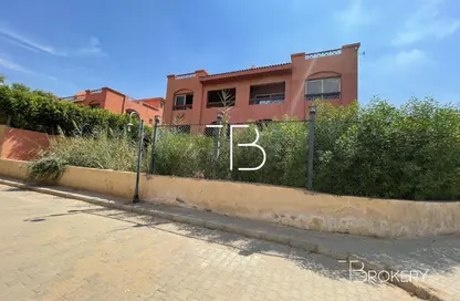 منزل مزدوج - 4 غرف نوم - 4 حمامات للبيع في طريق جمال عبد الناصر - مدينة الشروق - القاهرة