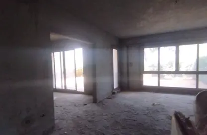 Apartment - 4 Bedrooms - 5 Bathrooms for sale in Aeon - 6 October Compounds - 6 October City - Giza