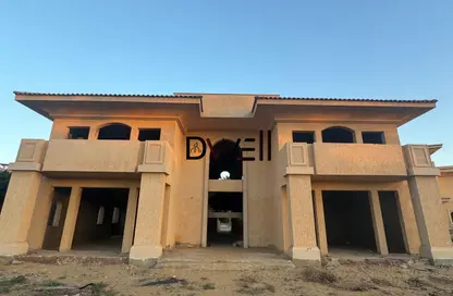 Villa - 5 Bedrooms - 5 Bathrooms for sale in Madinaty - Cairo Villa - 5 Bedrooms - 5 Bathrooms for sale in Madinaty - Cairo