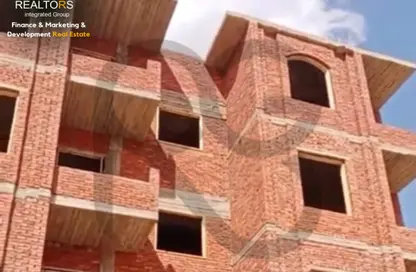 Apartment - 3 Bedrooms - 2 Bathrooms for sale in Ard Gameyet Al Mostasmereen - Hadayek October - 6 October City - Giza