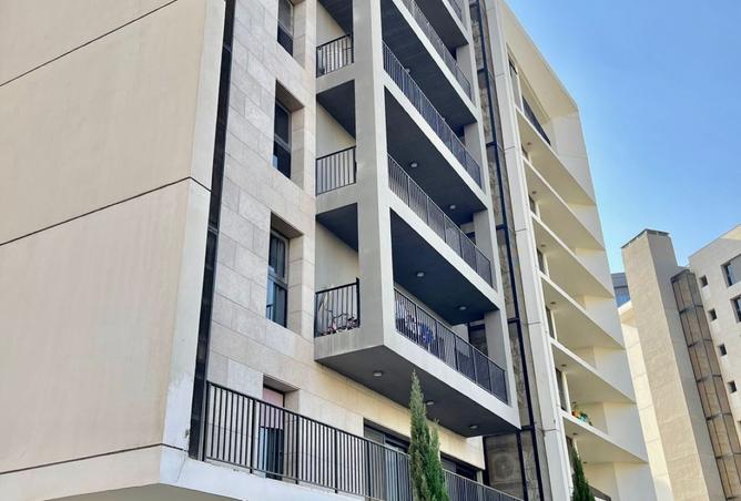 8173698 - Property Image 2