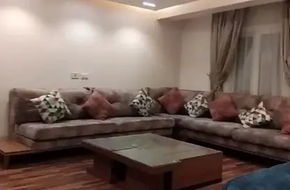 شقة - 3 غرف نوم - 2 حمامات للايجار في المهندسين - الجيزة