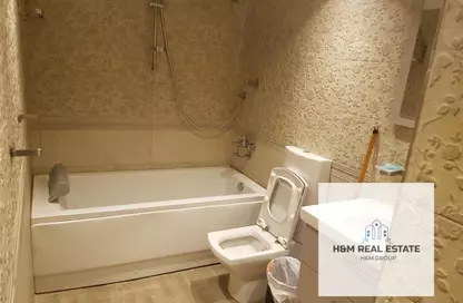Apartment - 2 Bedrooms - 1 Bathroom for sale in Sidi Gabir St. - Al Gamea Square - Heliopolis - Masr El Gedida - Cairo