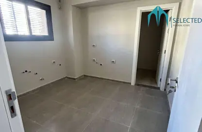 دوبلكس - 3 غرف نوم - 3 حمامات للايجار في أو ويست - كمبوندات 6 أكتوبر - مدينة 6 أكتوبر - الجيزة