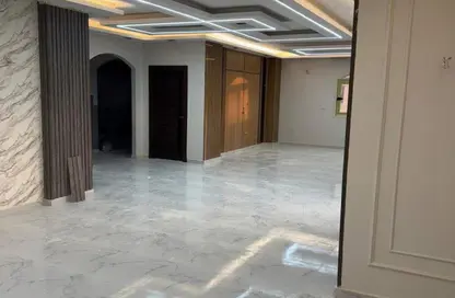 بناية كاملة - غرفة نوم - 1 حمام للبيع في حدائق اكتوبر - مدينة 6 أكتوبر - الجيزة