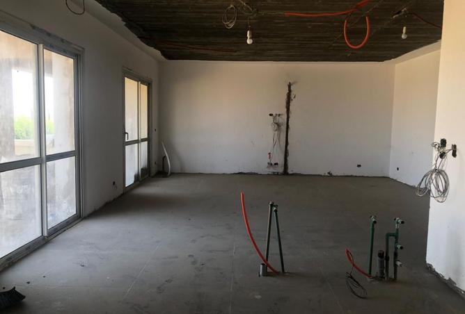 8304260 - Property Image 3