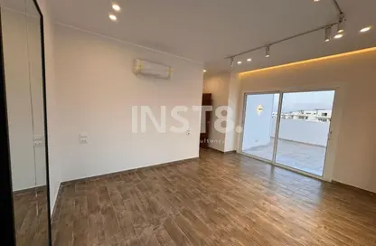 دوبلكس - 3 غرف نوم - 3 حمامات للبيع في جاردن ريزدنس - هايد بارك - مدينة القاهرة الجديدة - القاهرة