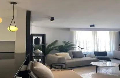 Apartment - 3 Bedrooms - 3 Bathrooms for sale in El Patio Vida - The 6th Settlement - New Cairo City - Cairo